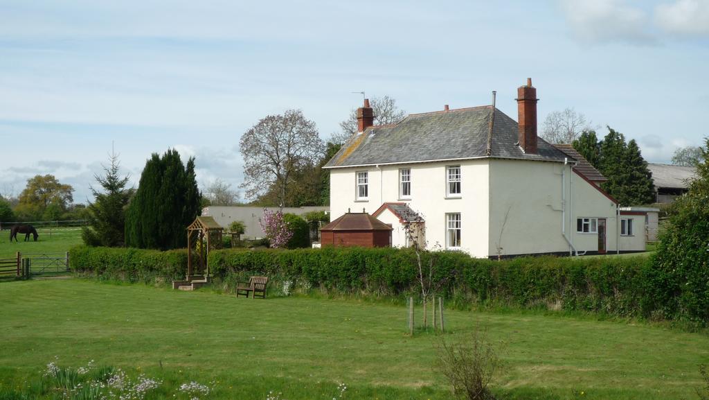 Weir Mill Farm Bed & Breakfast Cullompton Eksteriør bilde