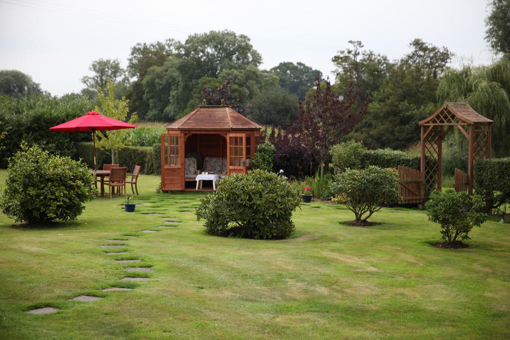 Weir Mill Farm Bed & Breakfast Cullompton Eksteriør bilde